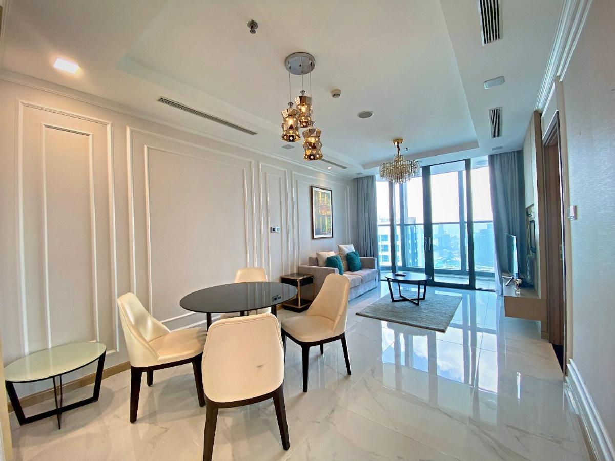 Landmark 81 - Airbnb * TP. Hồ Chí Minh