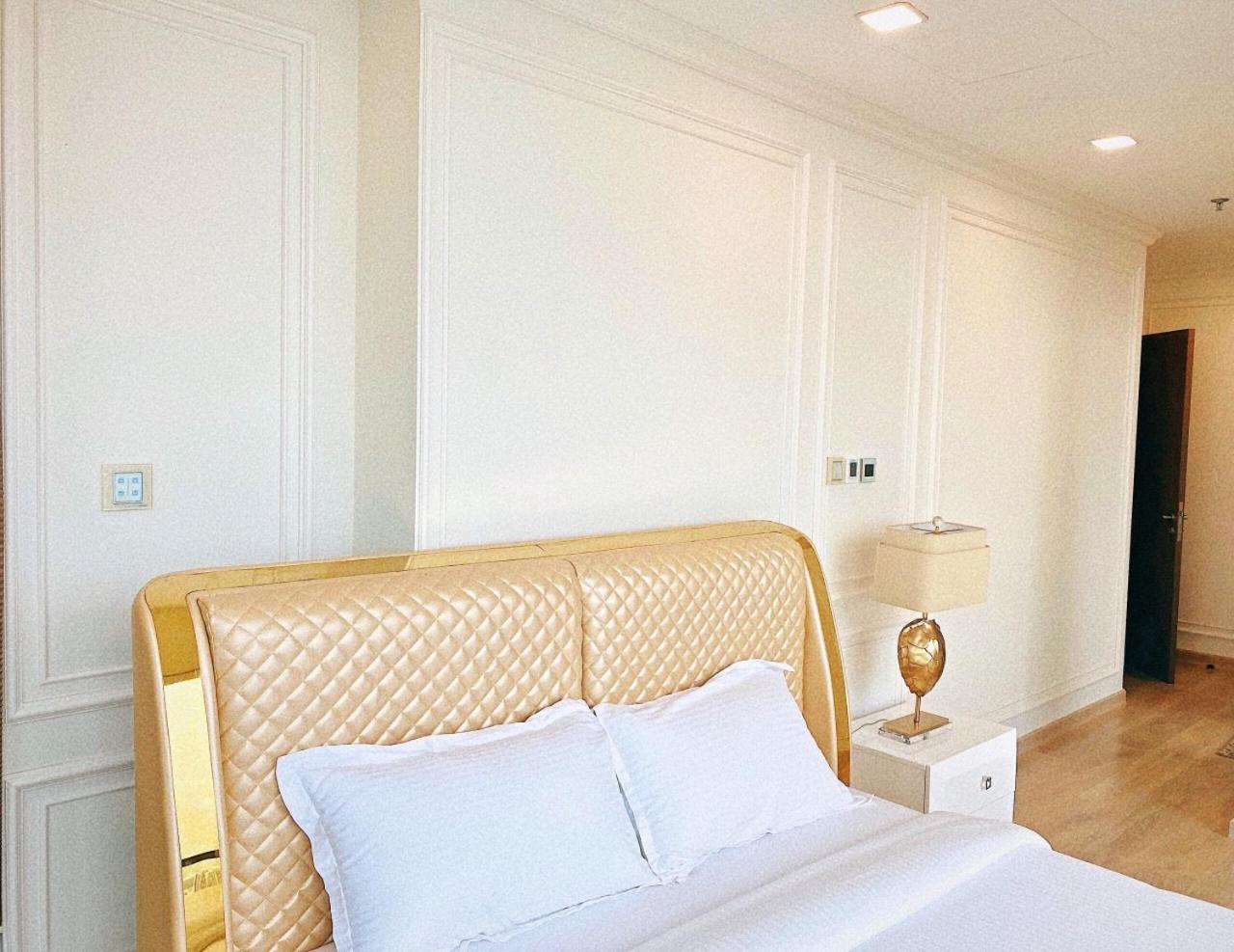 Landmark 81 - Airbnb Căn hộ *
