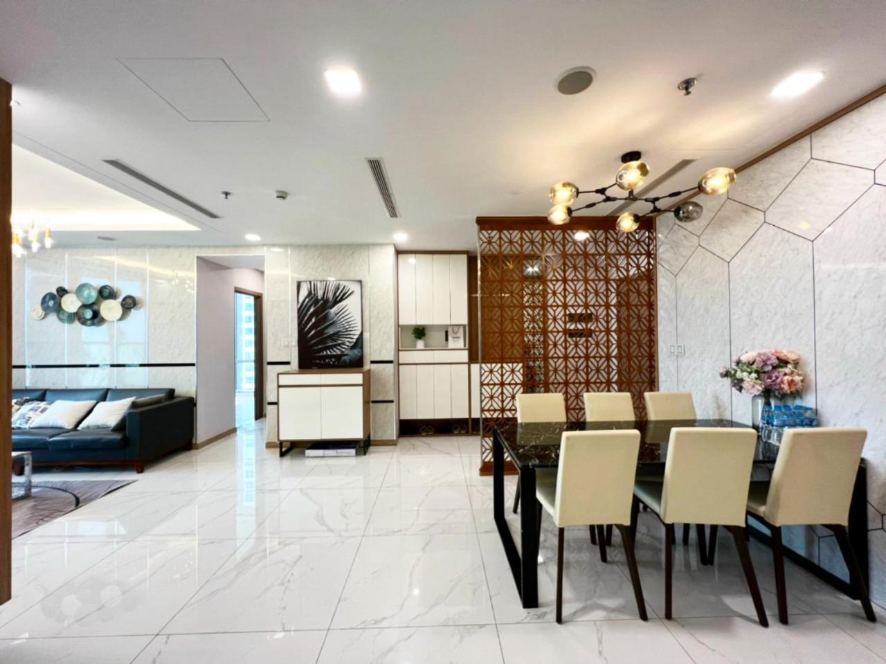 Landmark 81 - Airbnb Căn hộ *