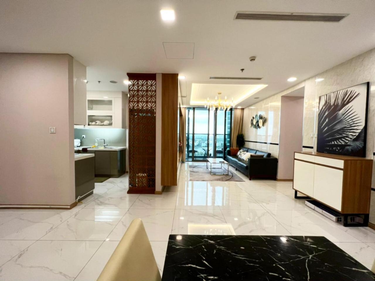 Landmark 81 - Airbnb * TP. Hồ Chí Minh